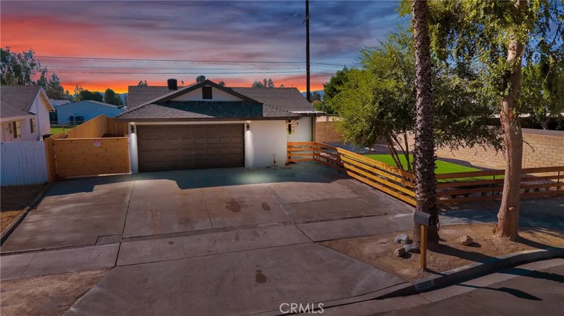 2605 Baltic Avenue, Riverside, CA 92507
