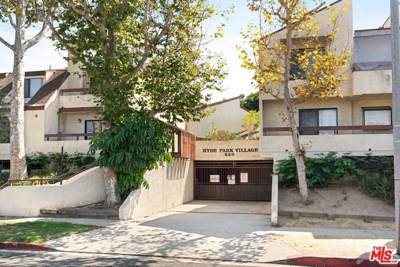 620 W Hyde Park Boulevard 314, Inglewood, CA 90302