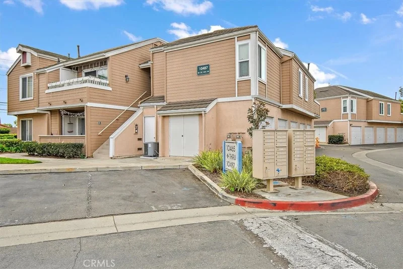 10487 W Briar Oaks Drive C, Stanton, CA 90680