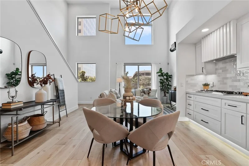 56 Soho, Irvine, CA 92612