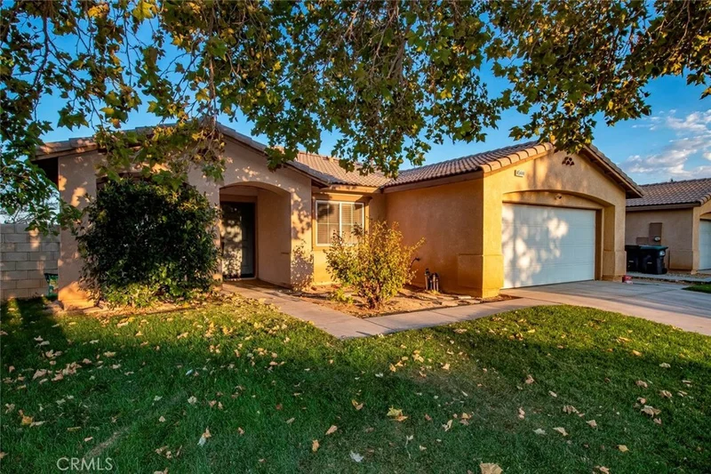 45444 Spahn Lane, Lancaster, CA 93535