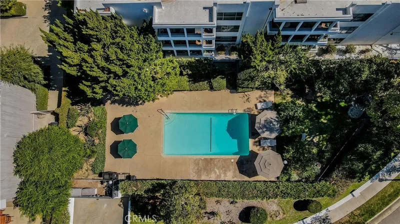 190 Arroyo S 211, Pasadena, CA 91103