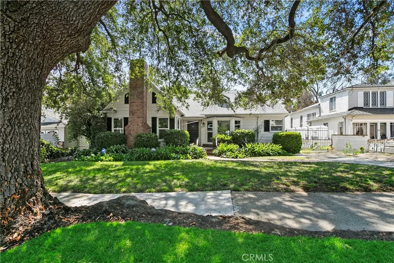 10400 Northvale Road, Los Angeles, CA 90064