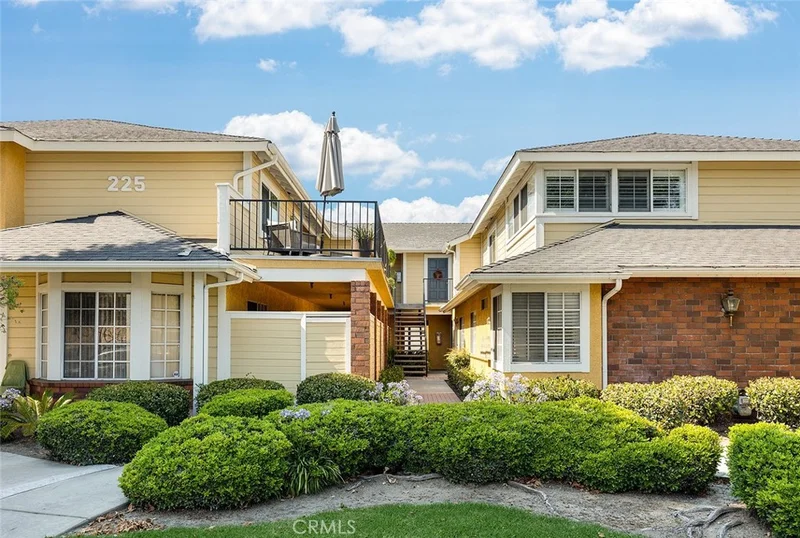 225 W Central Avenue C, Monrovia, CA 91016