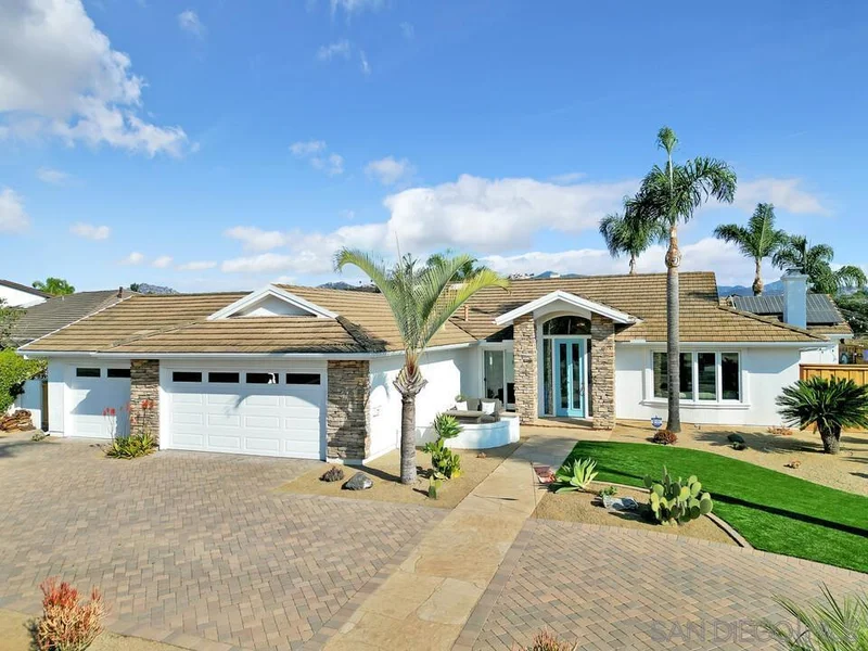 12405 Grandee Rd, San Diego, CA 92128