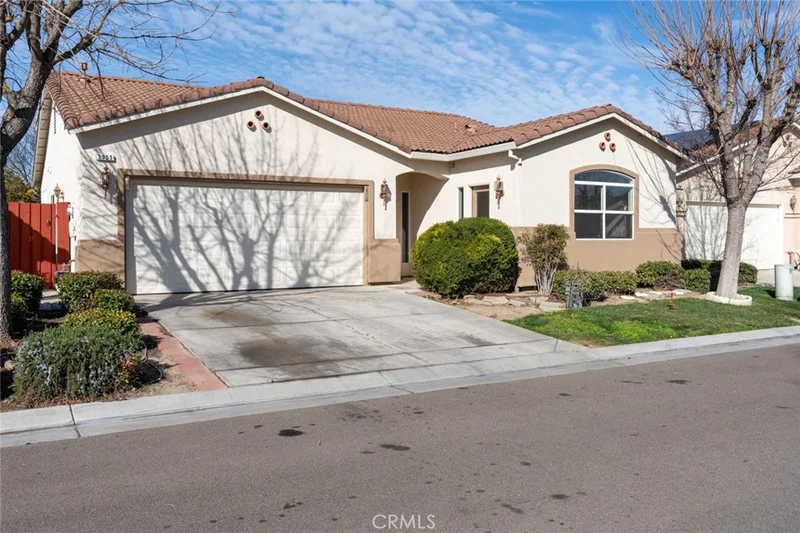 2955 La Vina Circle, Los Banos, CA 93635