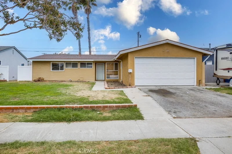 8591 Greenleaf Avenue, Buena Park, CA 90620