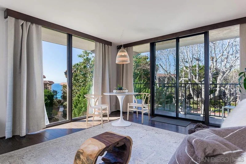 190 Del Mar Shores Tce 56, Solana Beach, CA 92075