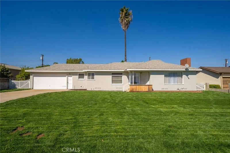 11481 Norwood Avenue, Riverside, CA 92505