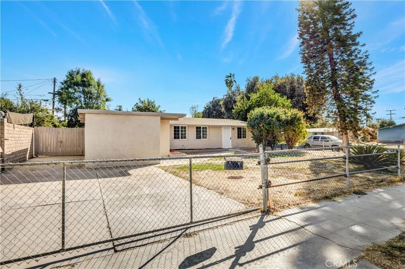 5464 Beatty Drive, Riverside, CA 92504