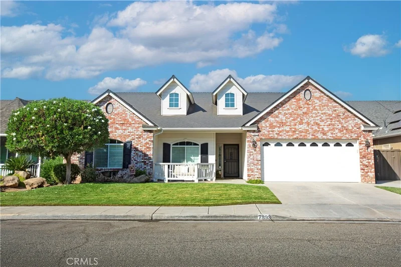 7893 N Woodrow Avenue, Fresno, CA 93720