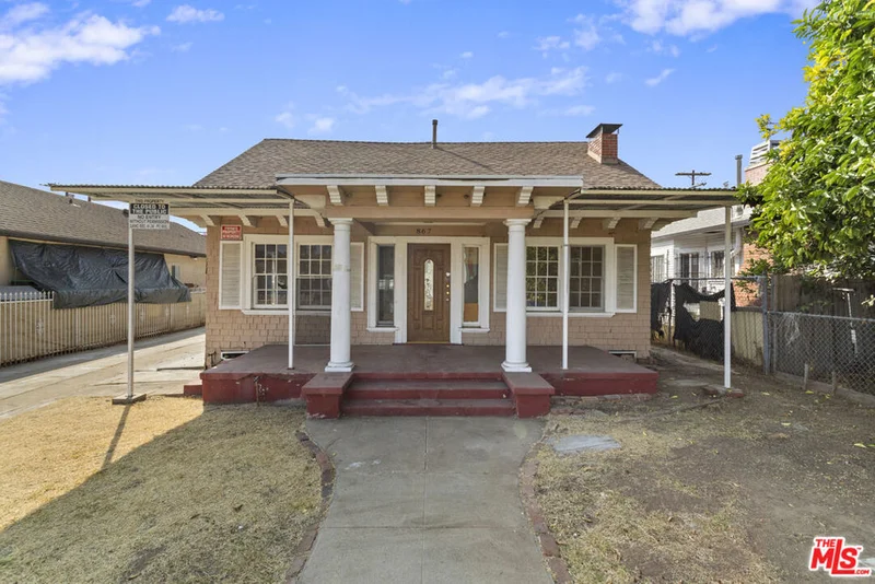 867 N Edgemont Street, Los Angeles, CA 90029