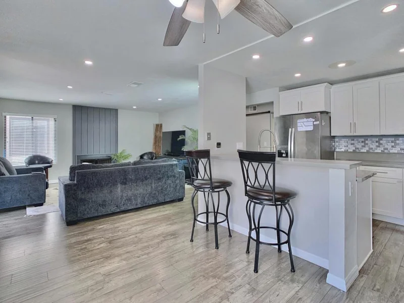450 W Vermont Ave 1201, Escondido, CA 92025