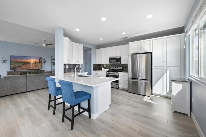 30247 Fetzer Cir, Murrieta, CA 92563
