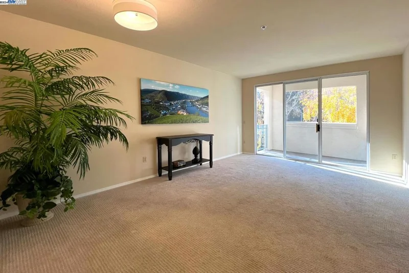 1860 Tice Creek Dr 1250, Walnut Creek, CA 94595