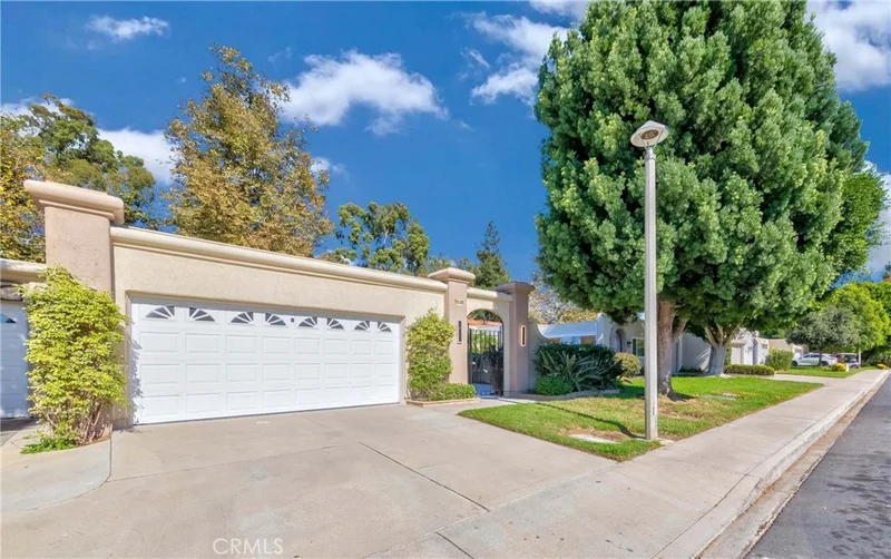 5538 Via La Mesa B, Laguna Woods, CA 92637