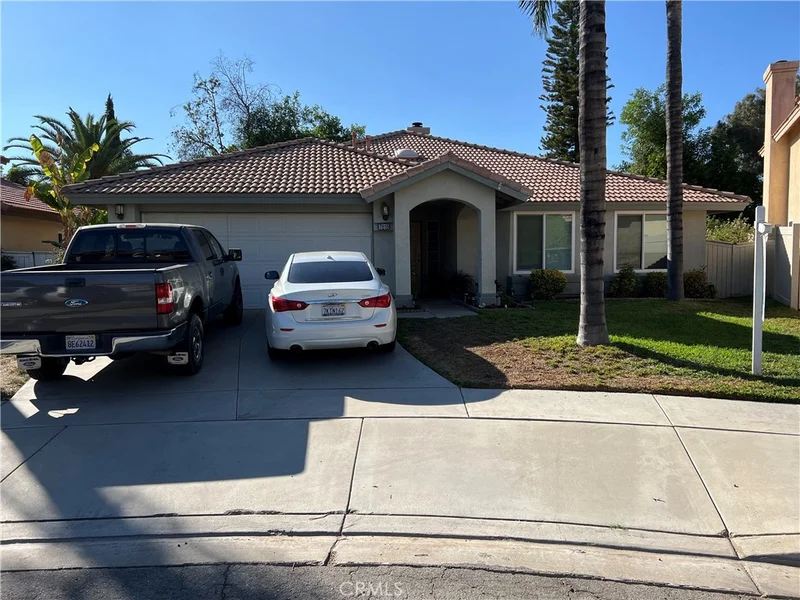7816 Boxwood Court, Highland, CA 92346