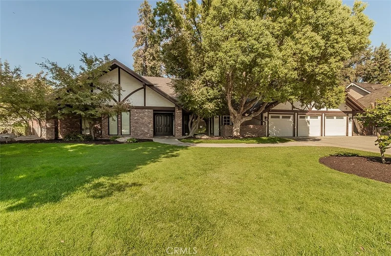 2542 W Ellery Avenue, Fresno, CA 93711