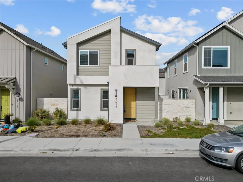 27042 Evening Sky Place, Valencia, CA 91381
