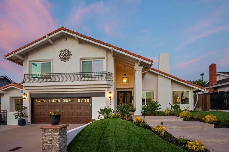 6263 Lake Shore Dr, San Diego, CA 92119
