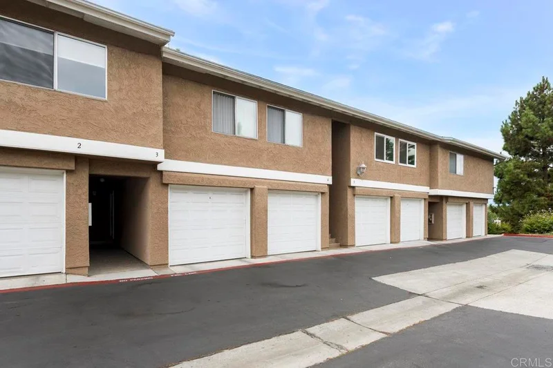 4241 Mesa Vista Way 3, Oceanside, CA 92057