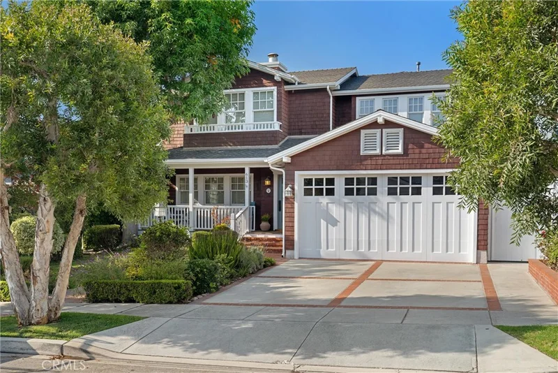 613 18th Street, Manhattan Beach, CA 90266