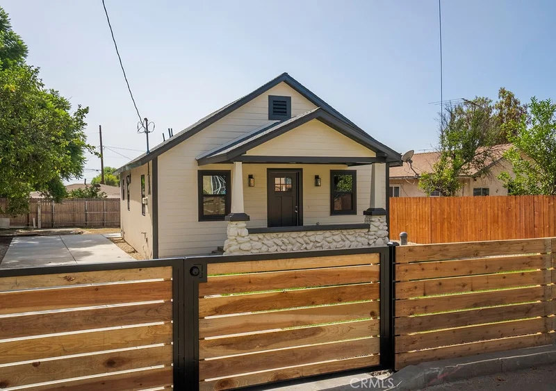 2566 Blanchard Place, Upland, CA 91786