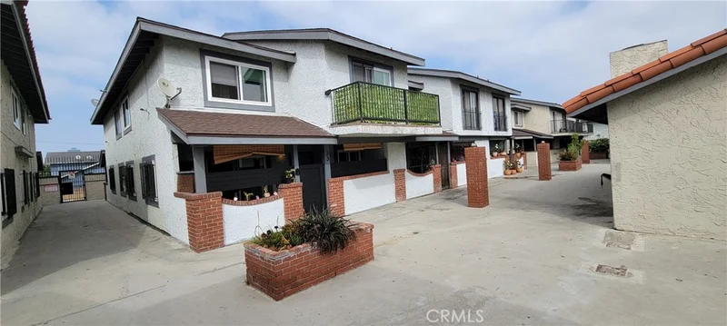 1239 W Rosecrans Avenue 33, Gardena, CA 90247