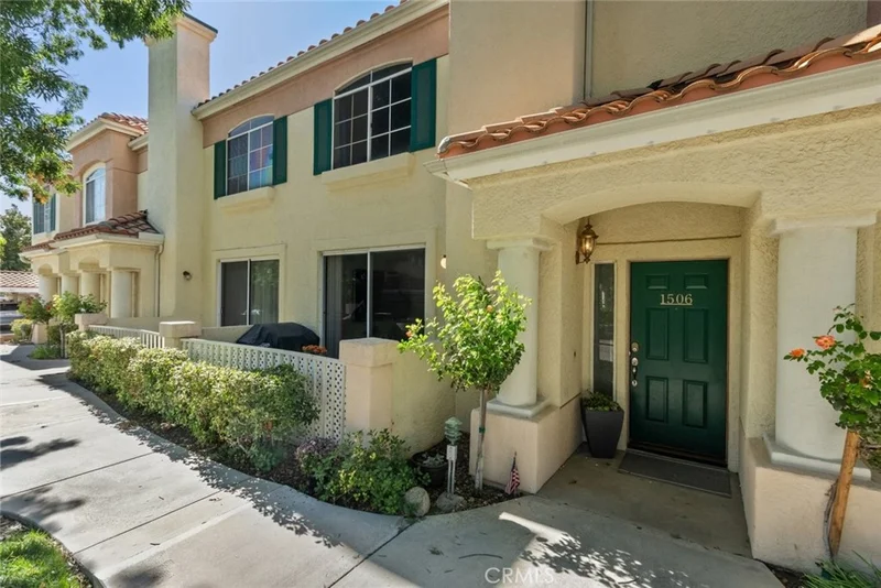 27023 Karns Court 1506, Canyon Country, CA 91387