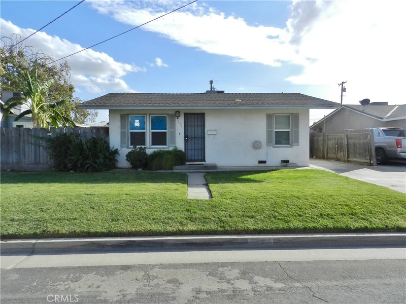 1234 A Street, Livingston, CA 95334