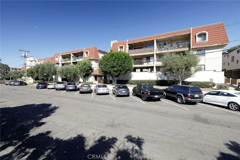 123 E Oak Avenue 104, El Segundo, CA 90245