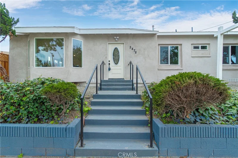 5478 E Pacific Coast, Long Beach, CA 90804