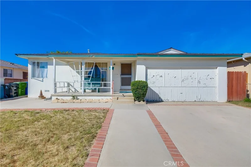 1143 W Grant Street, Wilmington, CA 90744
