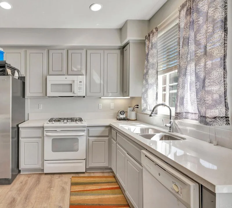 875 Poppyseed Way 401, Hemet, CA 92545