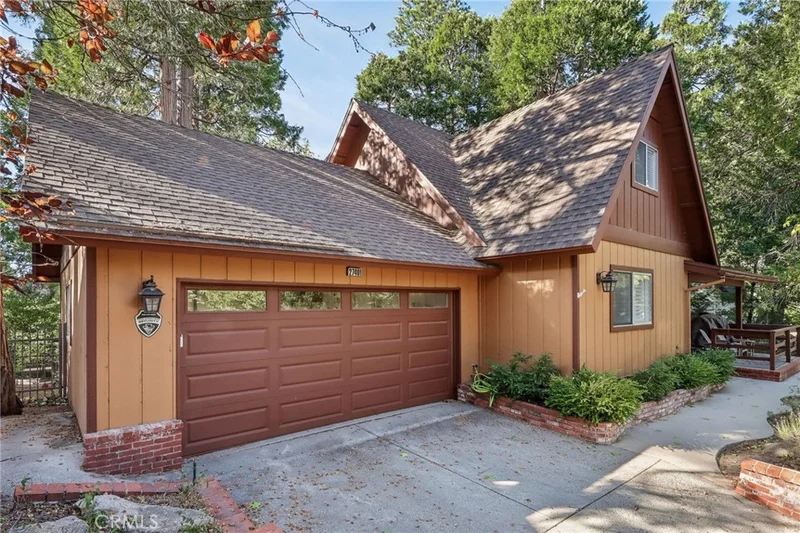 27401 Bernina Drive, Lake Arrowhead, CA 92352