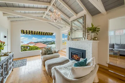 221 Highland Drive