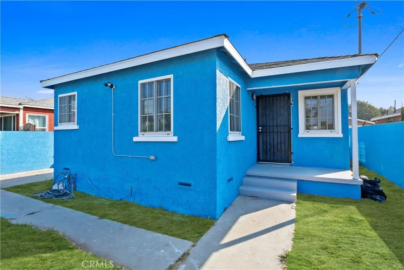 11006 S Truro Avenue