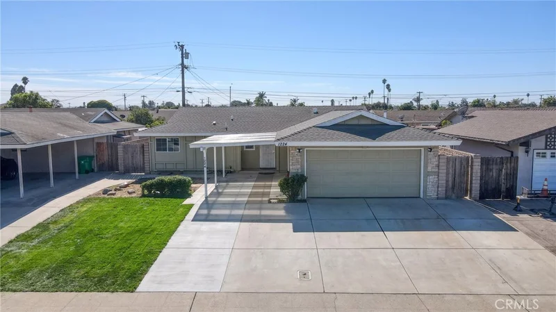 1224 E Creston Street, Santa Maria, CA 93454