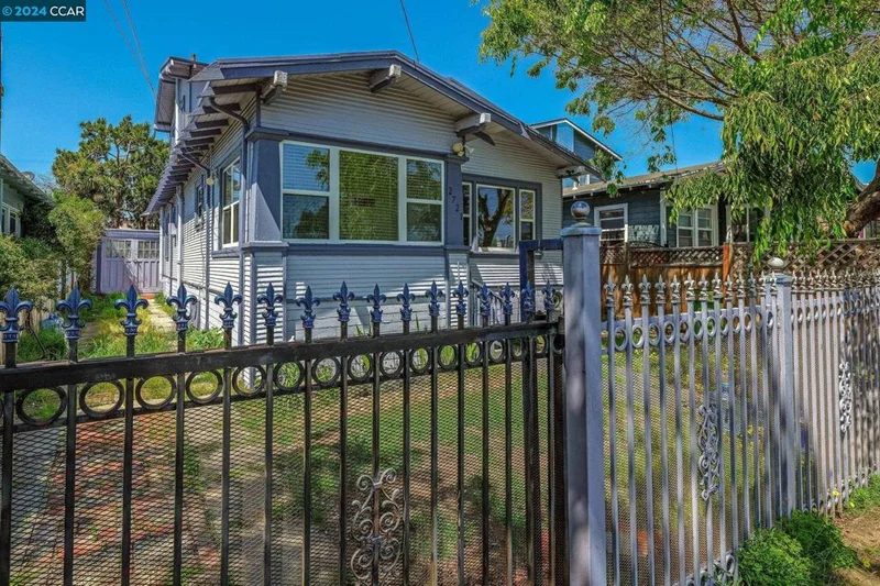 2721 68th, Oakland, CA 94605