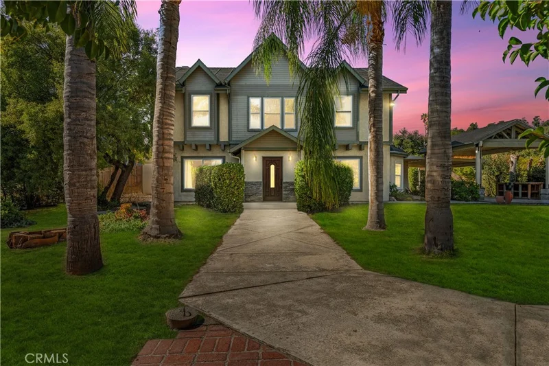 10320 Country Lane, Yucaipa, CA 92399