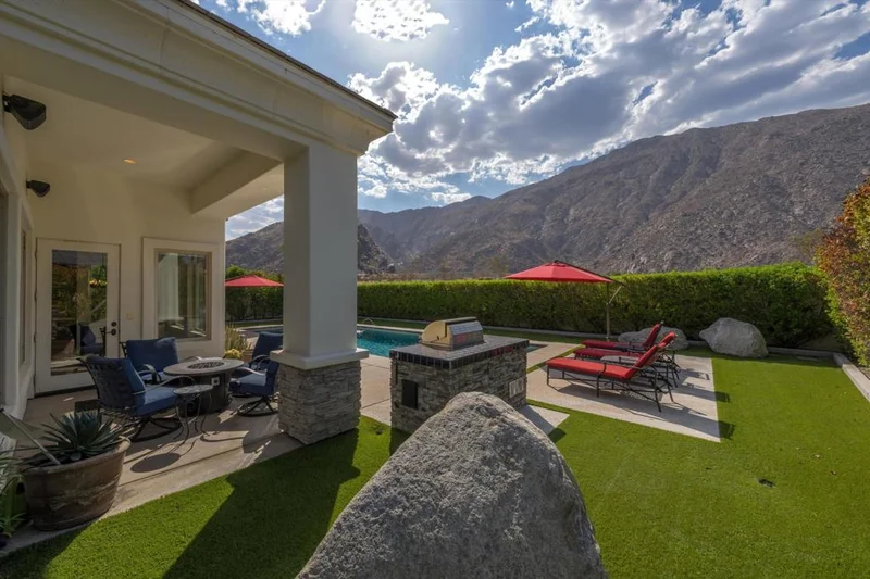 631 Big Canyon Drive W, Palm Springs, CA 92264