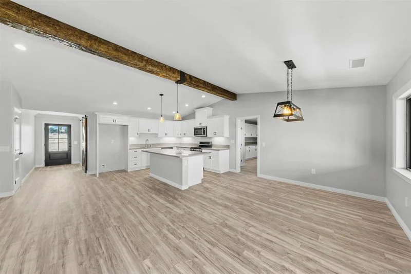 41879 S Indian Hill Trail, Aguanga, CA 92536