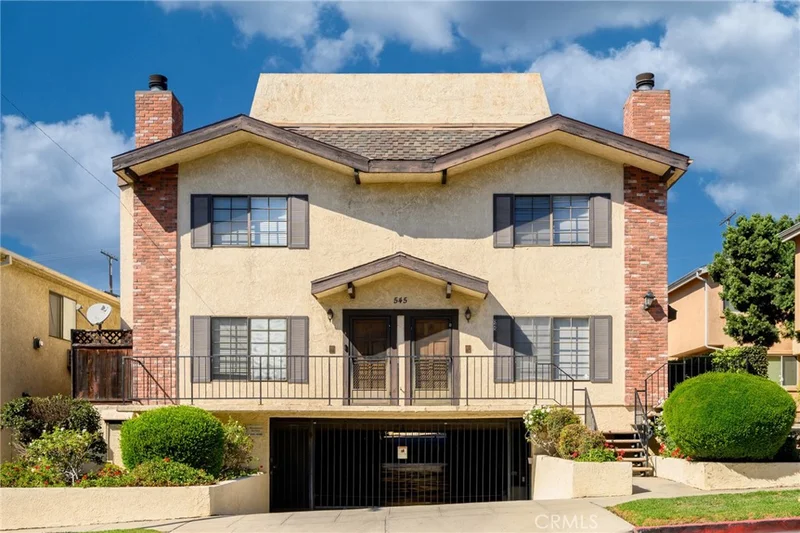 545 E Cypress Avenue E, Burbank, CA 91501