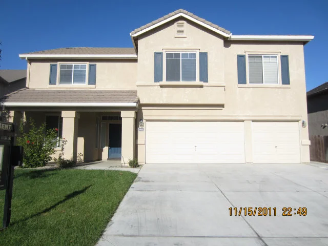 1042 Garden, Los Banos, CA 93635