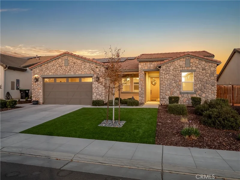 623 Forester Lane S, Madera, CA 93636