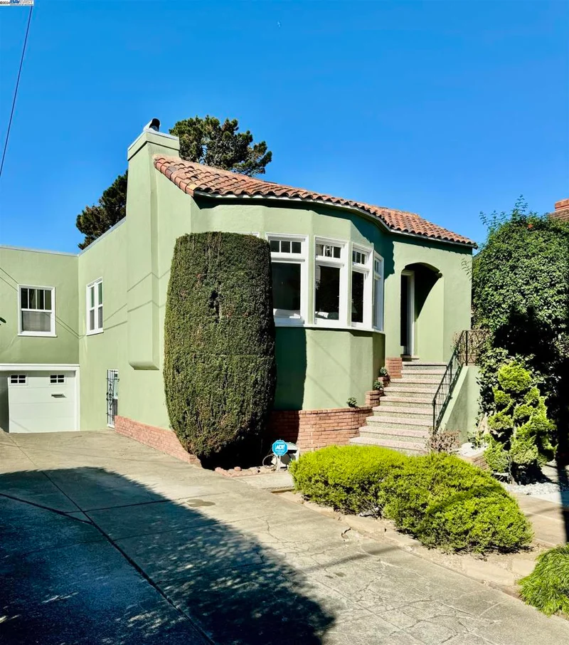 275 Ashton Ave, San Francisco, CA 94112