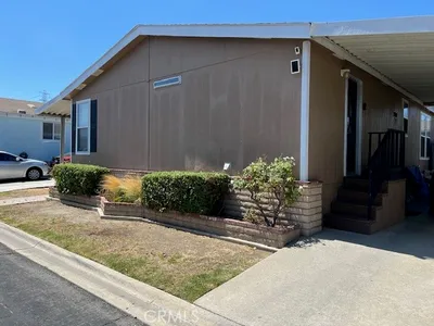 3595 Santa Fe Ave 169