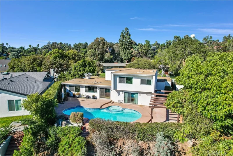 631 Camino Cerrado, South Pasadena, CA 91030