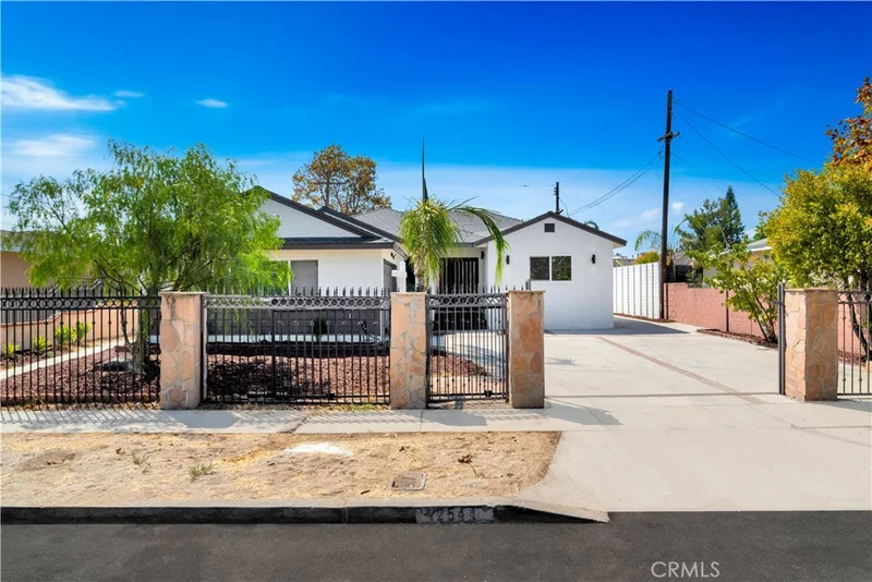 12544 Blythe Street, North Hollywood, CA 91605