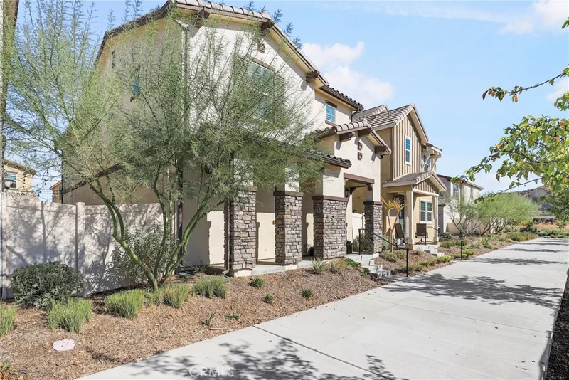 27605 Sawtooth Lane, Canyon Country, CA 91387